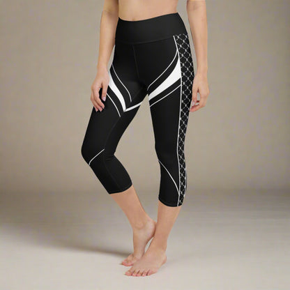 Barlotte Spider Yoga Capri Leggings | Comfortable Versatility